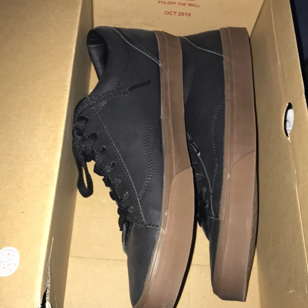 NIB MENS black vans